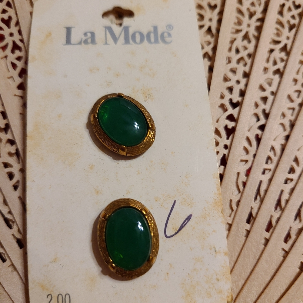 La Mode Vintage Buttons
